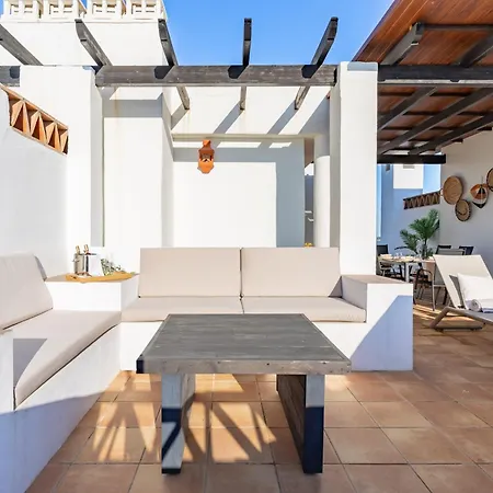 Ultimate - Penthouse In With Panoramic Sea View *