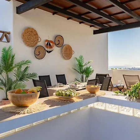 Ultimate - Penthouse In With Panoramic Sea View